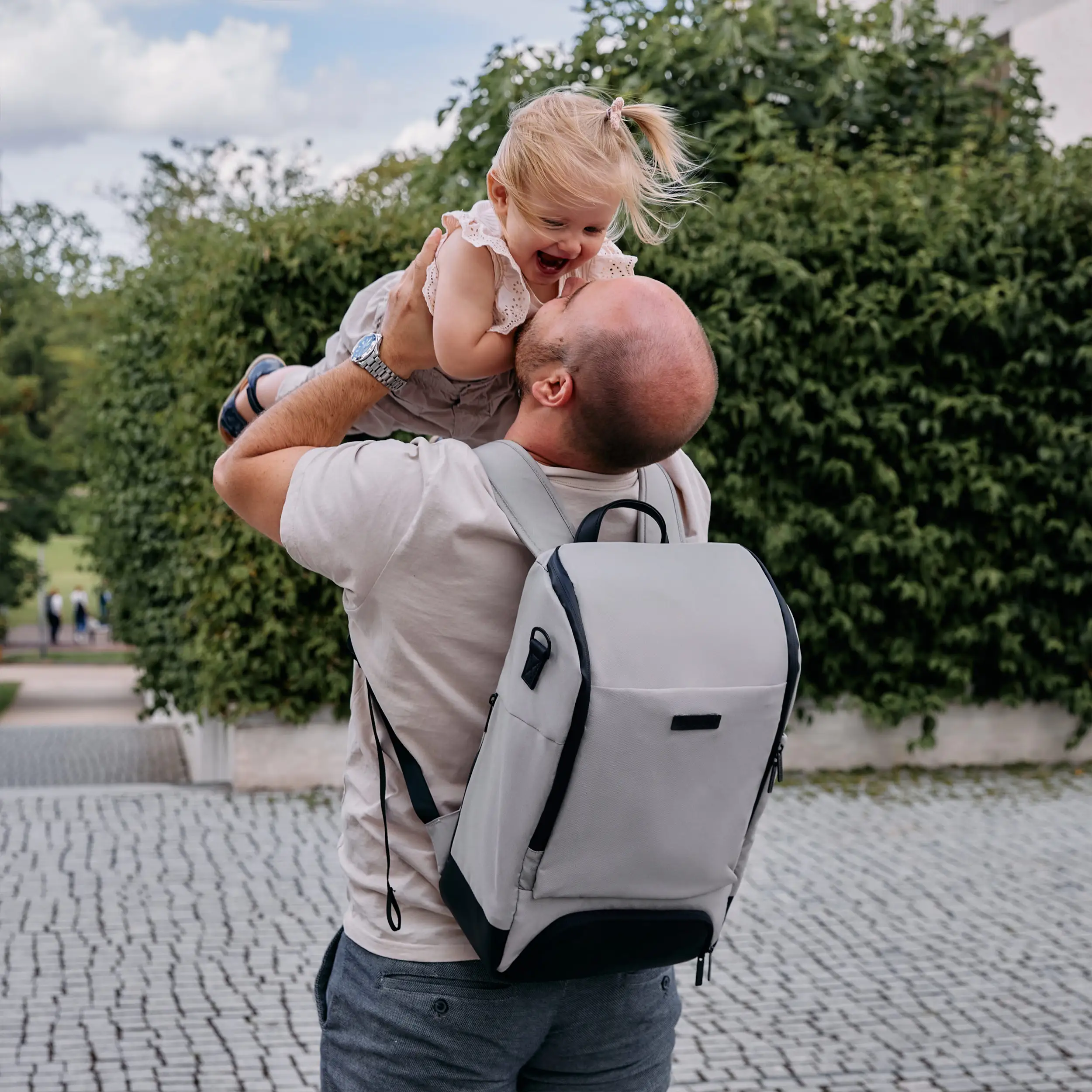 Diaper Changing Backpack Tour - Powder